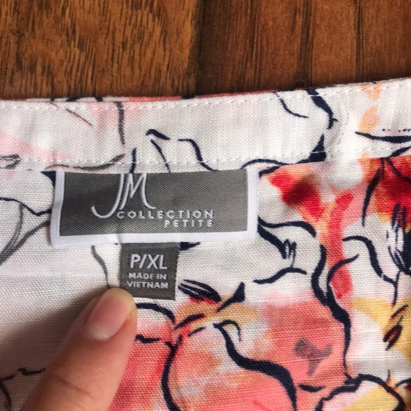 JM Collection Women's Floral Mirage Top Size P/XL - Picture 2 of 8